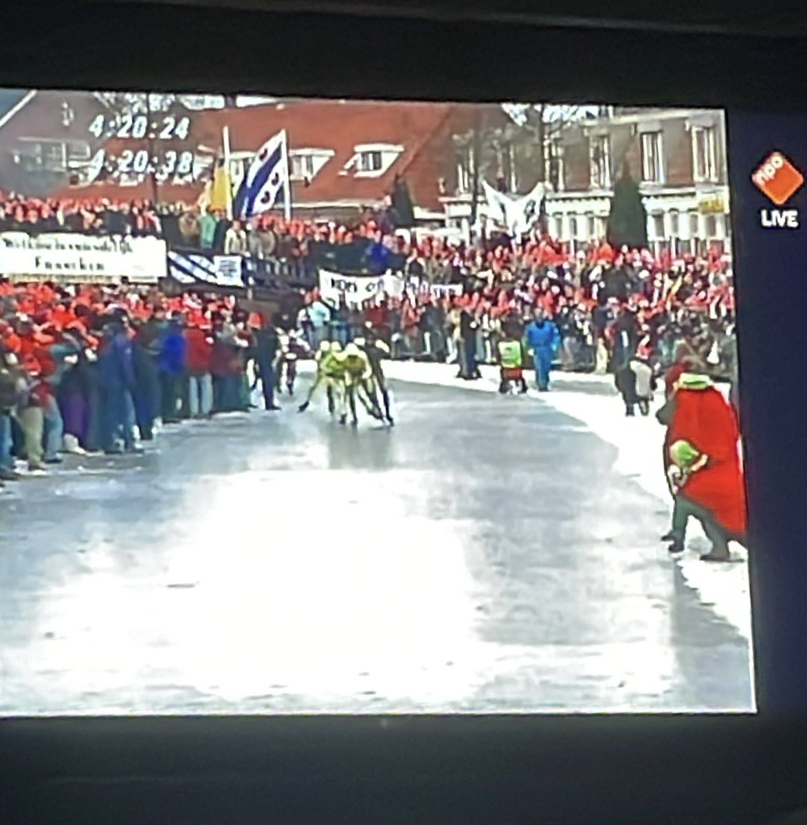 Dank <a href="/NOS/">NOS</a> voor een dagje  “tijdmachine”.