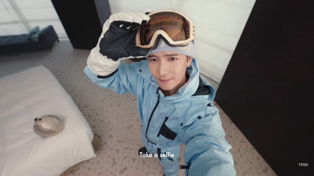 GOT7INC_2's tweet photo. 2022 is going to be another awesome year for #JacksonWang's brand endorsements and activities 

On 22.Jan.03 he appeared on @Fendi's Youtube channel ❤️ Skiing with @JacksonWang852 https://t.co/8t1Kxd7snh
 
#TEAMWANG #GOT7 @teamwangofcl @GOT7Official 
🥨 https://t.co/ACGh1Agfdk