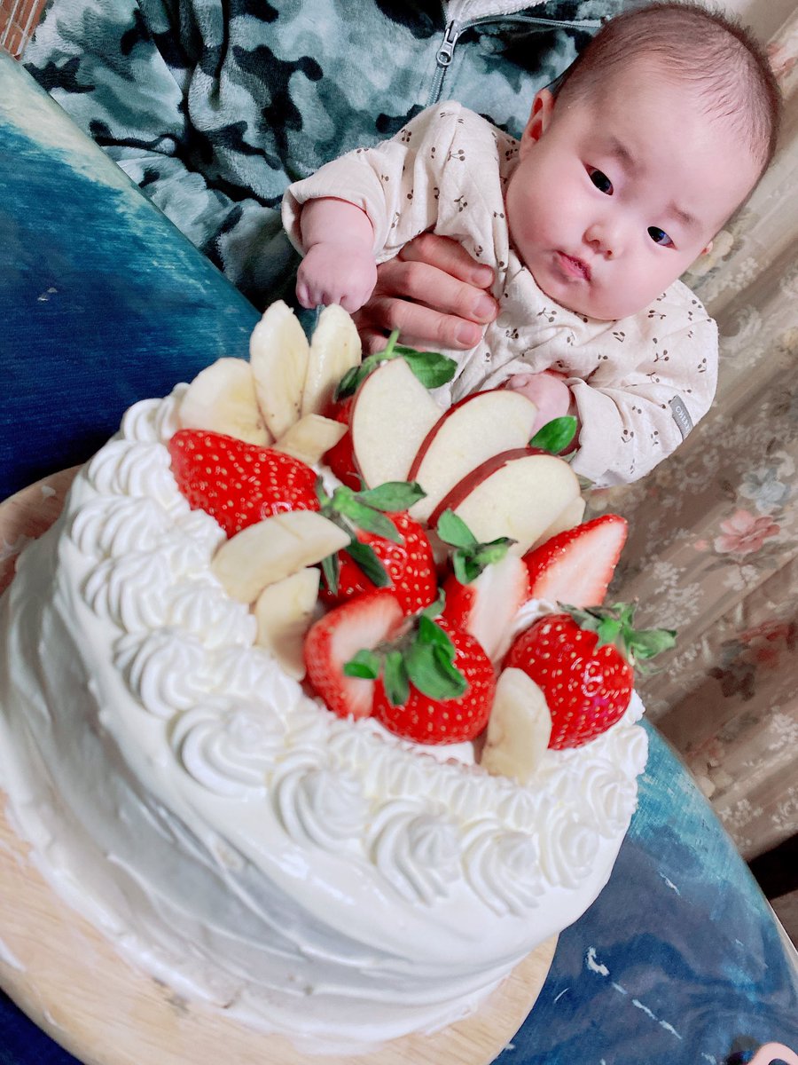 YMKittys2's tweet photo. なんの おめでとうでもないけど
嬉しそう（笑） https://t.co/sBpTtaKvBm