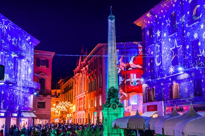 Agendaviaggi's tweet photo. Luci, villaggi di Natale, mostre di presepi, cori gospel e tanto altro nelle principali località della provincia di Alessandria.
#arte #Alessandria #Monferrato #turismo #VittorioSgarbi #SanFrancesco #alexala #turismopiemonte @ATLALEXALA @retwitto_art
https://t.co/XTHgKFkMWC https://t.co/KN4XDS7pY0