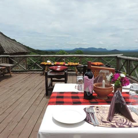 knowtztours's tweet photo. Lunch time
#travelcounsellors #travelblogger #travelcommunity  #travelcouple #tasmaniatravel #norwaytravel  #knowtanzaniatours  #romaniatravel #usatravel #travel2022 #zanzibarisland #travelagain #travelbloggerlife #swedengirl #traveltheworld #adventure #kijijichamama #braziltrave https://t.co/Z8GHSBYnN2