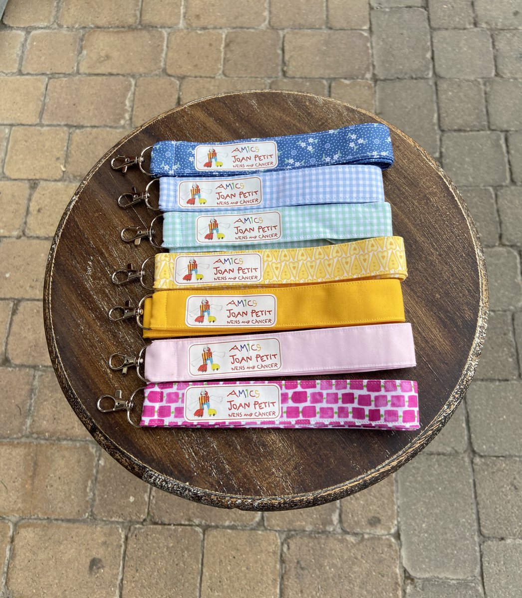 Per Reis regala solidaritat!
Clauers moníssims!
<a href="/Nusafe71/">Nuria-Bocinet de cel</a> <a href="/Vilalta21/">Aina Vilalta</a> 
<a href="/AmicsJoanpetit/">Amics Joan Petit</a>