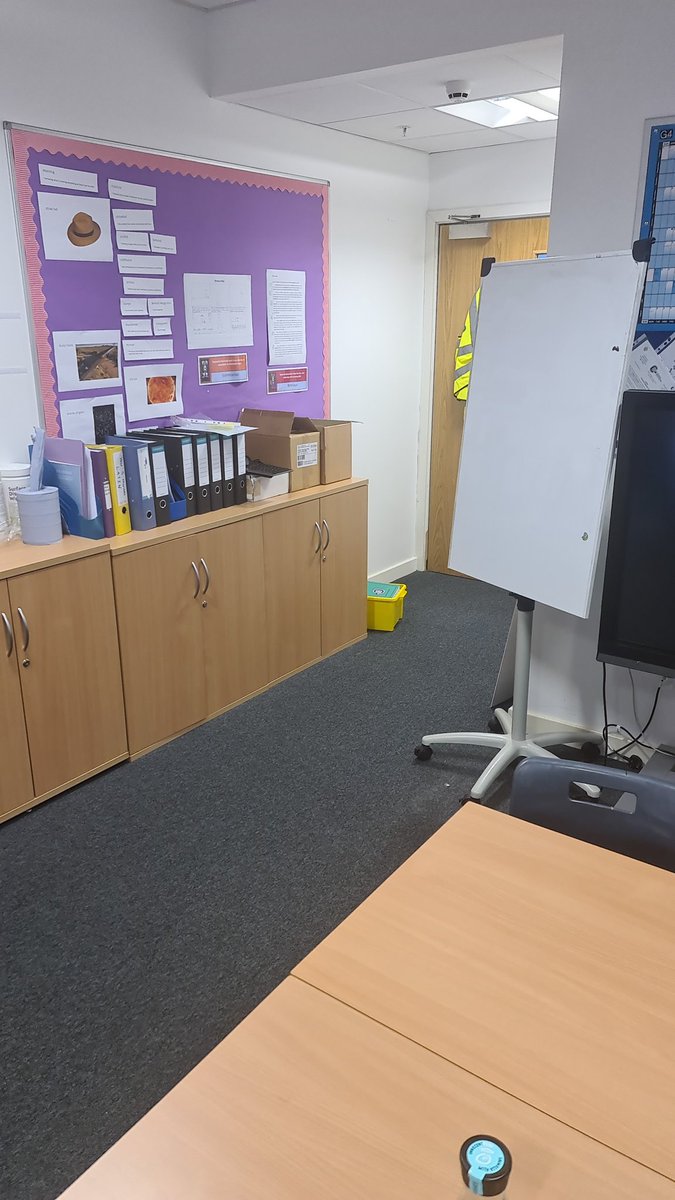 Ready And In Action At <a href="/ColeshillHeath/">Coleshill Heath School</a> 💥 Time to find out how the young people enjoyed their Christmas break and how they plan to move forward in the new year! #LetsGro #GroMentoring #Mentoring