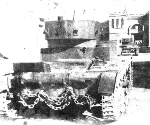 civil_spanish's tweet photo. #OTD 1938 the temperature reaches -15º in the area around #Teruel. As the #Loyalist troops try to dislodge the last defenders, Varela's troops are a few miles away, over the river, behind the Muela. (photo T-26 in #Teurel) https://t.co/hvhqqaVgSX