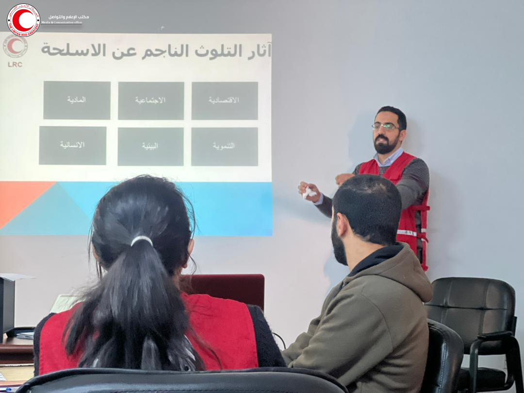 BenghaziLrc's tweet photo. نظم مكتب مخلفات الحروب بجمعية الهلال الأحمر الليبي بنغازي و بالتعاون مع اللجنة الدولية ورشة عمل استهدفت متطوعي و موظفي الفرع تحت عنوان سلامة و أمن الموظفين و المتطوعين من التلوث الناجم عن الأسلحة و المخلفات الحربية 
و يذكر أن ورش العمل مستمرة طيلة شهر يناير  للمتطوعين والموظفين https://t.co/qwgB4nMG9d