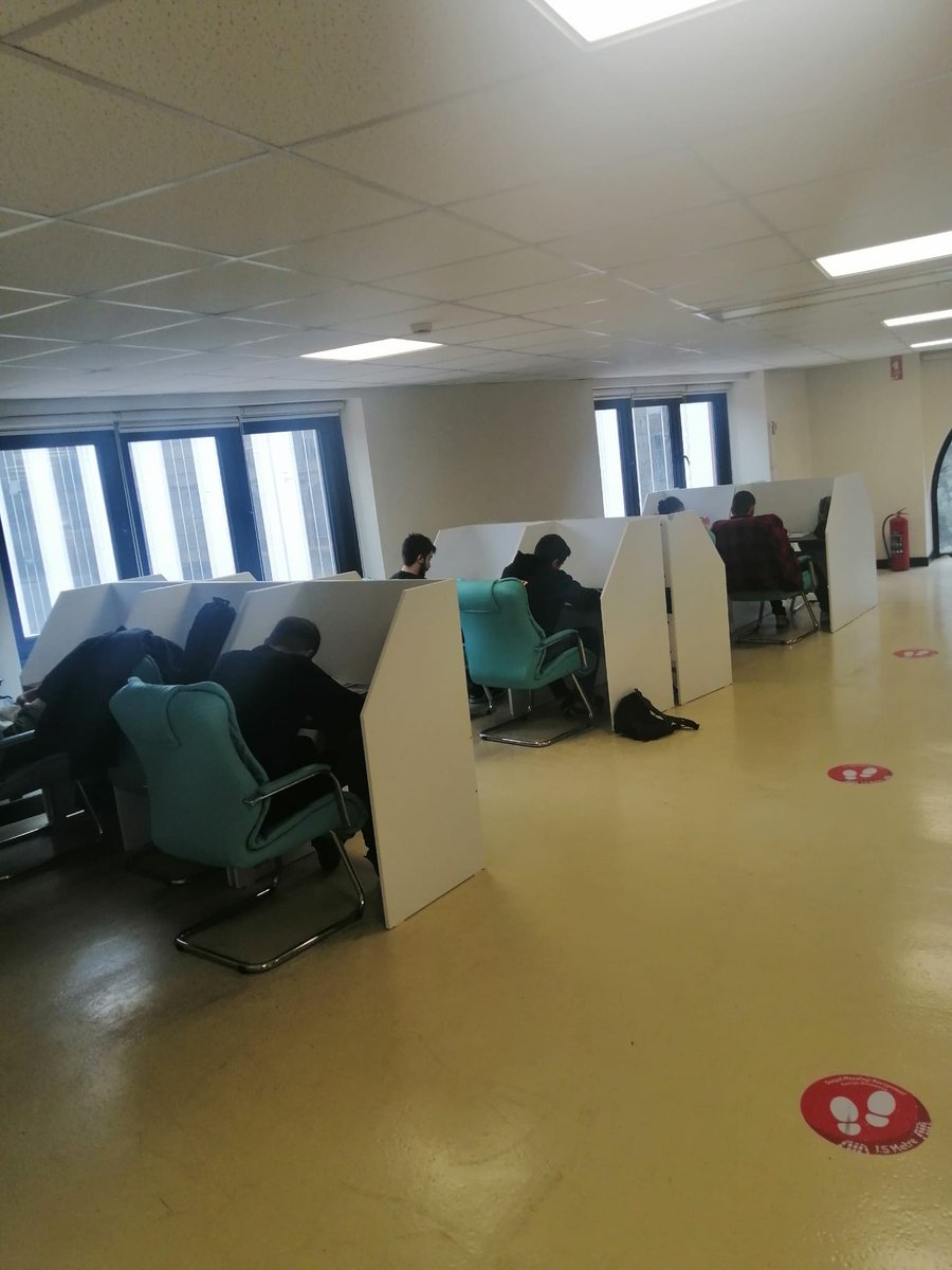 GaunHukuk's tweet photo. Fakültemiz Kütüphanesi, sınav dönemlerinde mesai saatleri sonrasında da hizmet vermektedir. 14 ocak 2022 tarihine kadar haftaici 08.00-21.00, haftasonu 09.00-17.00 saatleri arasında hizmete açıktır. https://t.co/hyc7bunmyi