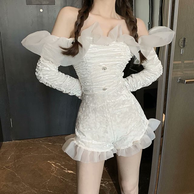 Ruffles Flare Sleeve Sexy Jumpsuits 

Price : US $21.60
-28% OFF
5/5 Stars,
12 Orders, and
0.7K Likes on Aliexpress

Link :https://t.co/LKmY7JEp1p https://t.co/wkEGV7Zvmu