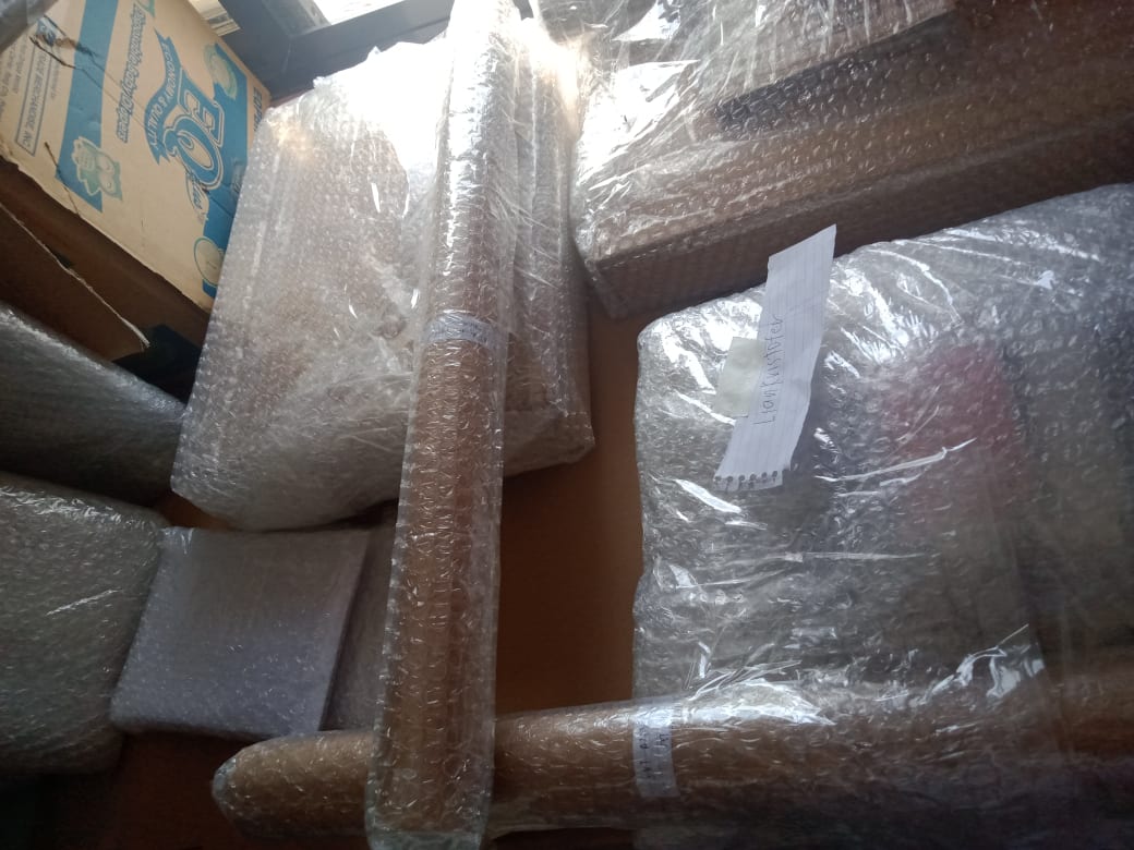 wwcart_17's tweet photo. #WWCart_Updates | 

hiii!! good evening, all items from batch 1 shipping have been shipped via j&amp;t &amp; ggx, next shipment will be on Thursday ( jan 6 ) thank youuu!! https://t.co/wRsiruK87g