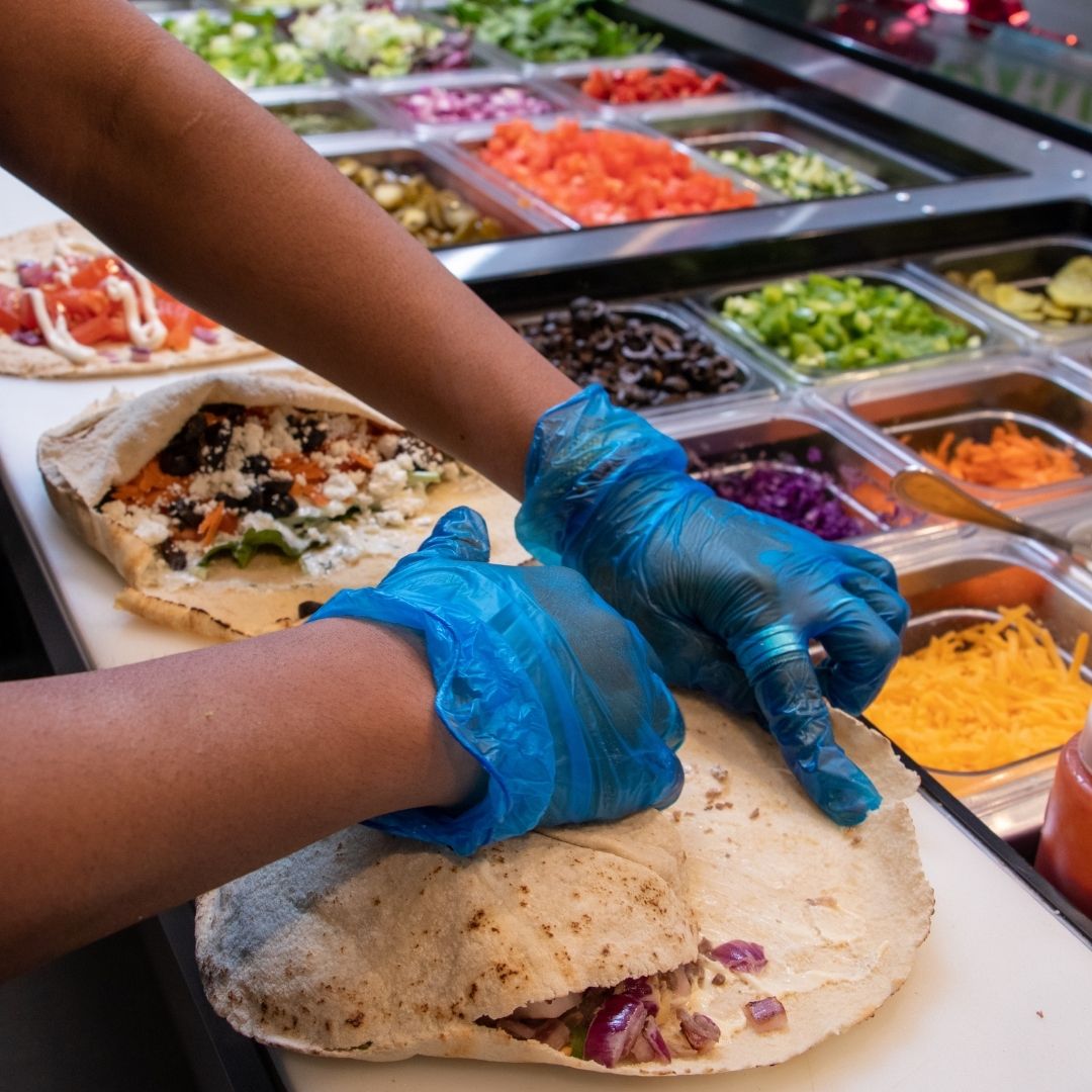 We love that our pita wraps are nice and clean when we wrap them up, because our fillings get put into a nice little pocket in our pitas and tucked in. 🥰

Order online via pitapit.ie
#PitaPit #OrderOnline #Pitas