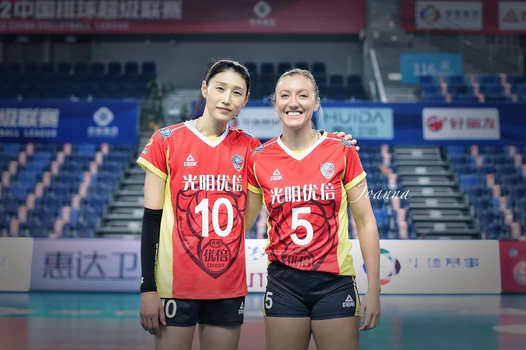 Bennn93154431's tweet photo. Shanghai team 🥉🏆🎉👏❤️‍🔥 #kimyeonkoung https://t.co/zb7Zx2GVNM