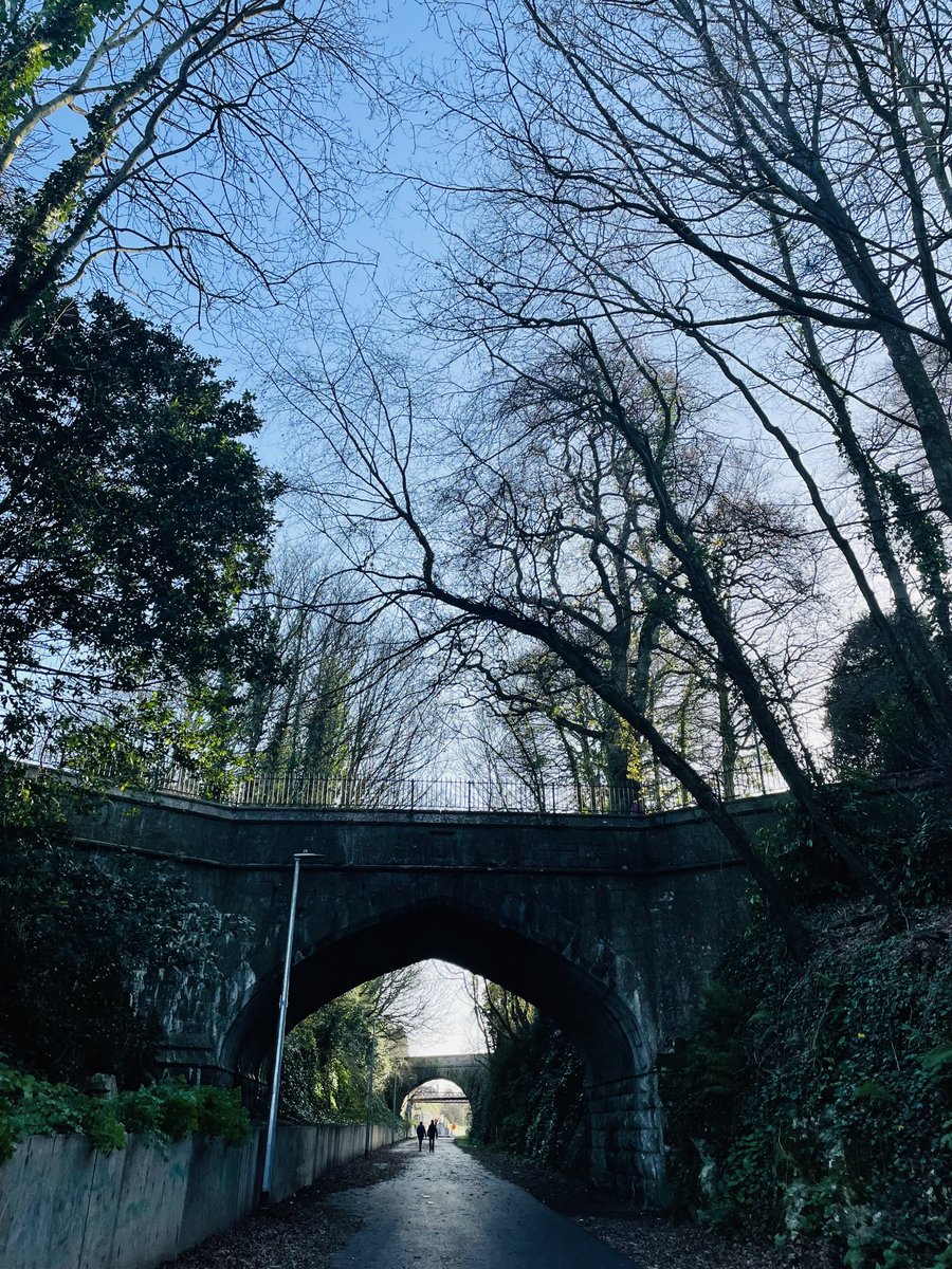 finnhug's tweet image. Cork Blackrock Passage Railway Line  🚃
A beautiful Winter walk ..:  ☀️ #cork ⁦@PhotosCork⁩ ⁦@pure_cork⁩ ⁦@corkbeo⁩ ⁦@barrabest⁩ ⁦@CorkDaily⁩
