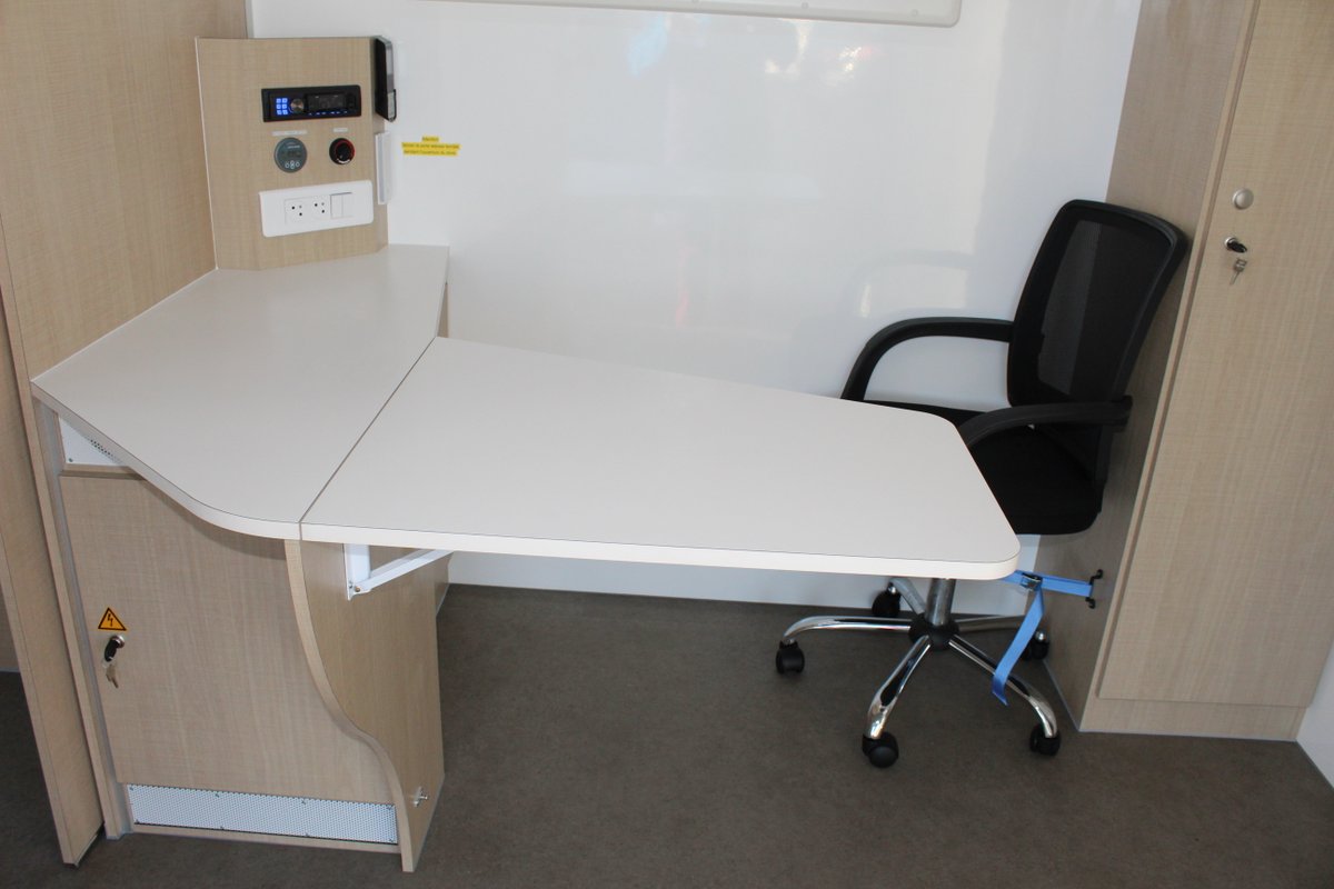 Aménagement sur mesure pour ce Bureau mobile PIMMS 35 : Son objectif est l’accompagnement solidaire et gratuit pour vos démarches administratives en Ille-et-Vilaine.
#GroupeGruau #Gruaupourvous #ameliorationcontinue #qualitedeservice #developpementdescompetences #cohesiondequipe