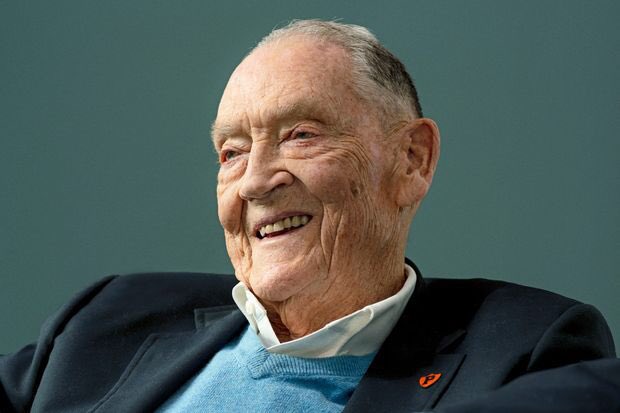 HeroDividend's tweet photo. John C. Bogle was the founder of Vanguard and is credited with creating the first index fund

Let’s hear some of his most famous quotes🗣

{thread} https://t.co/44Alpbgmlo