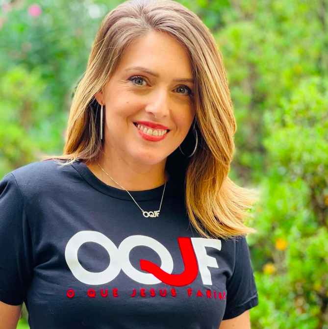 univervideo's tweet photo. A mulher não é valorizada só porque é mulher. O valor e o respeito se conquistam por meio de atitudes não egoístas, comportamentos diferenciados e sacrifícios diários. #MulherV #CristianeCardoso #OQJF https://t.co/r4ZAz6qKn1