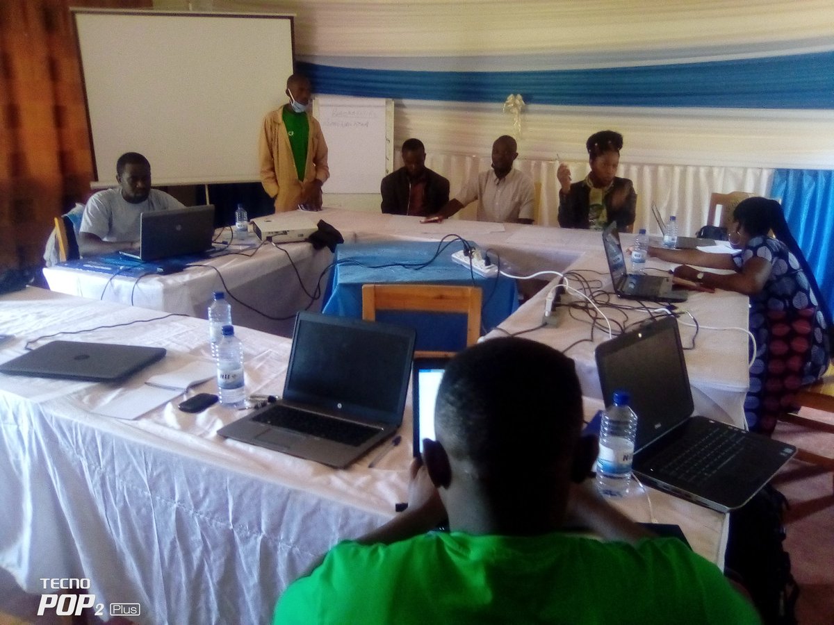 NacRwanda's tweet photo. last week Update  #ceo @NacRwanda  conducted a two day training about #FSMS Food safety Management System at #Unicoopagi with emphases on #haccp , #Code #Good of #Hygiene #Practice in  #Food #industry . @Rwandafelix @rwandastandards @RDBrwanda @Inkomoko @AccessAgric @FundRwanda https://t.co/XaBHz6mGxu