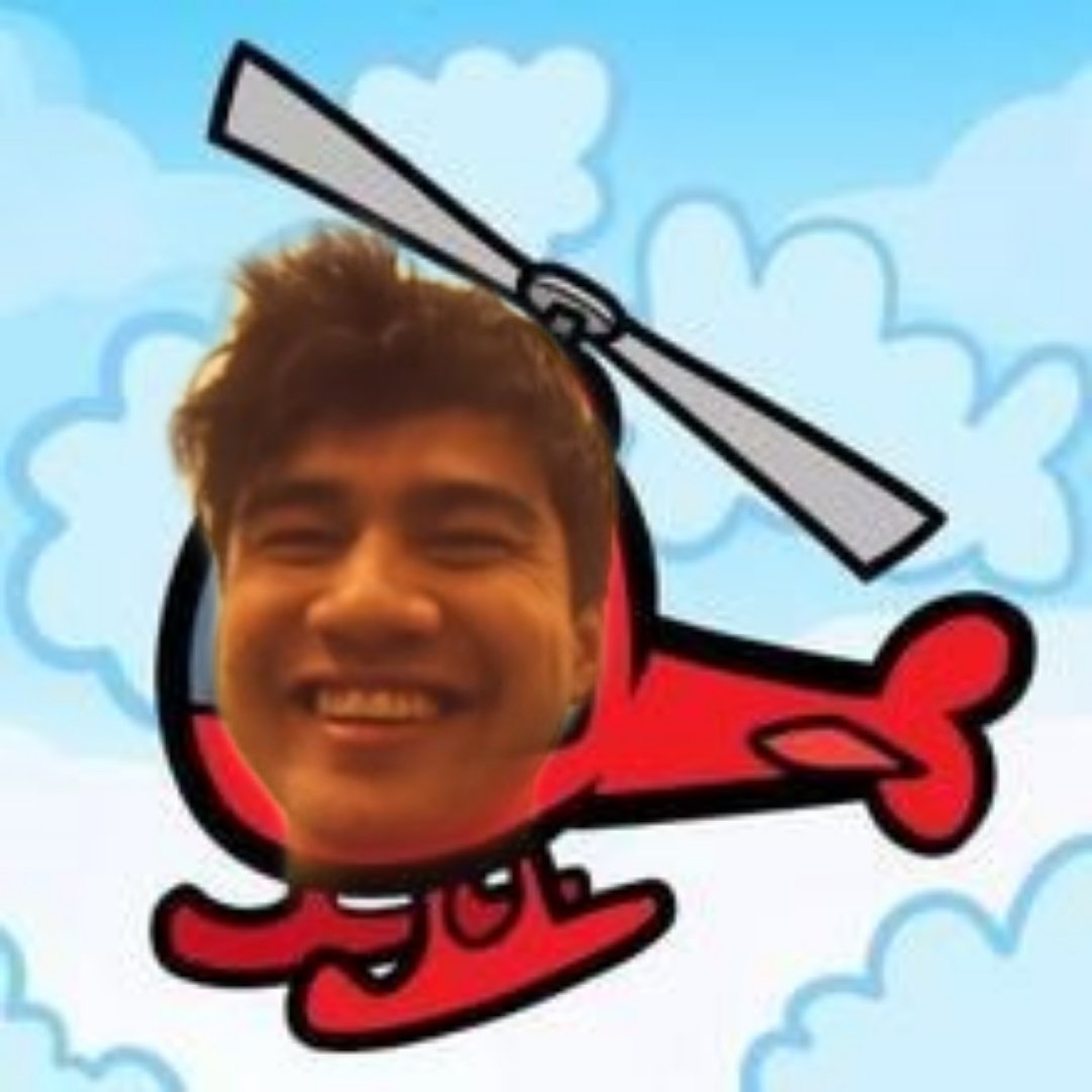 THESTARTlNGLINE's tweet image. nobody:

Calum Hood: "HeLiCoPtEr HeLiCoPtEr"