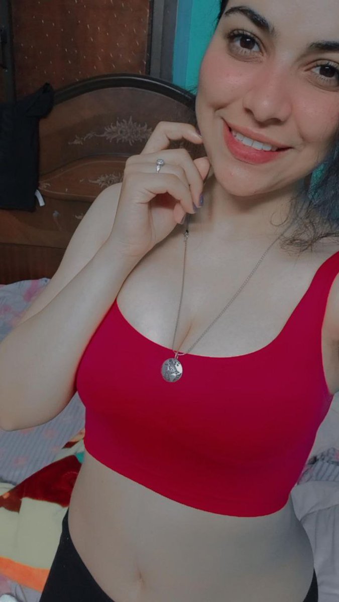 ممكن تهتموا بيا شوية و تحبوني ❤❤❤