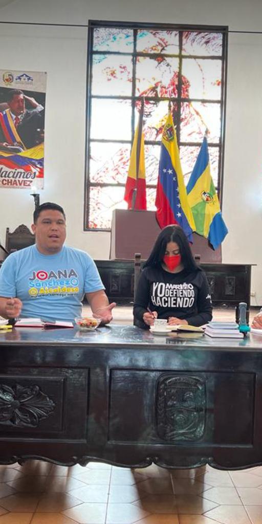 MonteroNatza's tweet photo. El arte de la comunicación es el lenguaje del liderazgo que expresa @johanitakenpo alcaldesa de Mariño #Activa planificando el municipio de todos💪
#ForjadoresDePatria 
@Briggittems1 @Eduardo15914237 @kenin_nunez @Kabul1953 @Jonatha718 @VilmaMechita5 @Victoriaccs2 @26Marianger https://t.co/iXJlsCdiRv