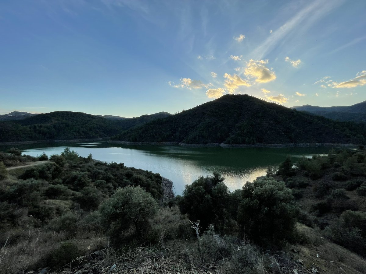 eevriviades's tweet photo. No, it’s not Switzerland…
No, it’s not Austria…
Yes, it is our Cyprus! 
Lefkara dam 

#Cyprus #visitCyprus #simplyCyprus #beautifulCyprus #villages #CyprusVillages #dam #hiking https://t.co/QaualECMOV