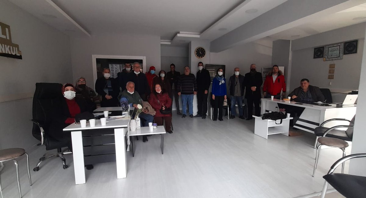 #Teşkilat2023 Toros Mahallesi 2.Bölge Sandık Grup Başkanları Toplantımızı Gerçekleştirdik.
<a href="/mehmetay01/">Mehmet Ay</a> <a href="/SahinCetin01/">Şahin Çetin</a>
<a href="/aslicelik001/">Aslı Çelik</a>