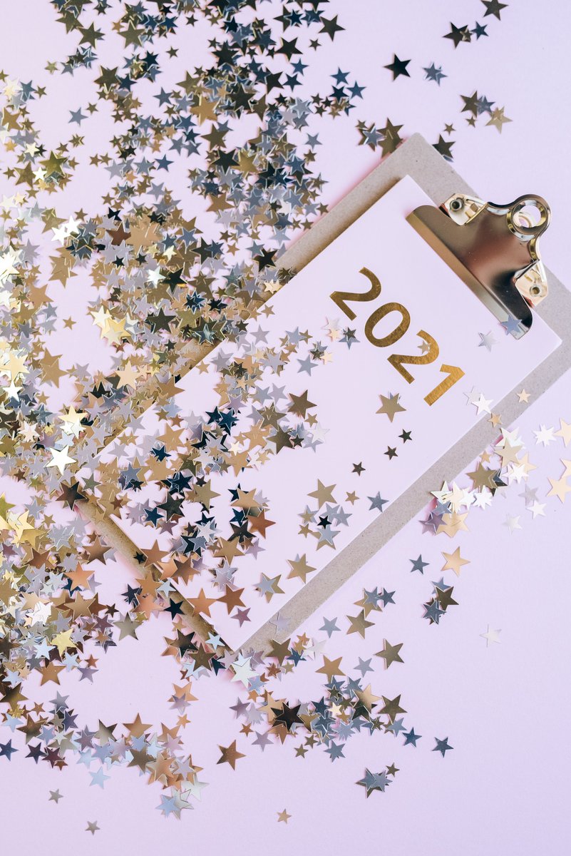 ShopNHE's tweet photo. Are you ready to add a little sparkle to your life?
Stay tuned for more info on how we are going to help you glow!

#contest #hairextensions #lightupyourlife #growyourbusiness #salonlife✂️ #salon #beyondthechair #torontostylist #vancouverstylist #tapeextensions https://t.co/RXHqoiTJsc