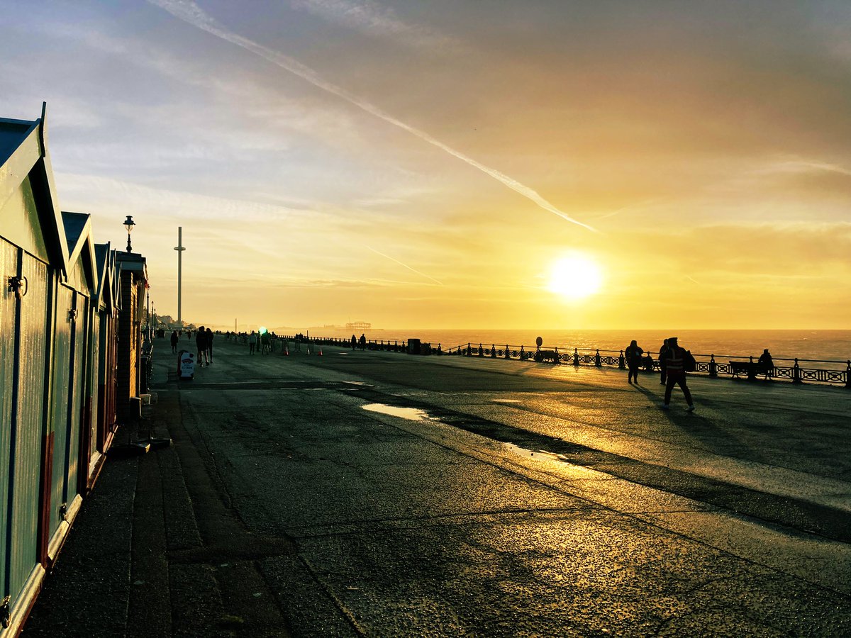 <a href="/bethanyrutter/">Bethany</a> If you’re ever on the south coast on a Saturday morning, you won’t find a warmer welcome than at <a href="/HovePromparkrun/">Hove Promenade parkrun</a> 🙂 We have the sea on one side and lots of tea drinking on the other, and no slow is too slow 🏃‍♀️ Hell, just come for the awesome view!