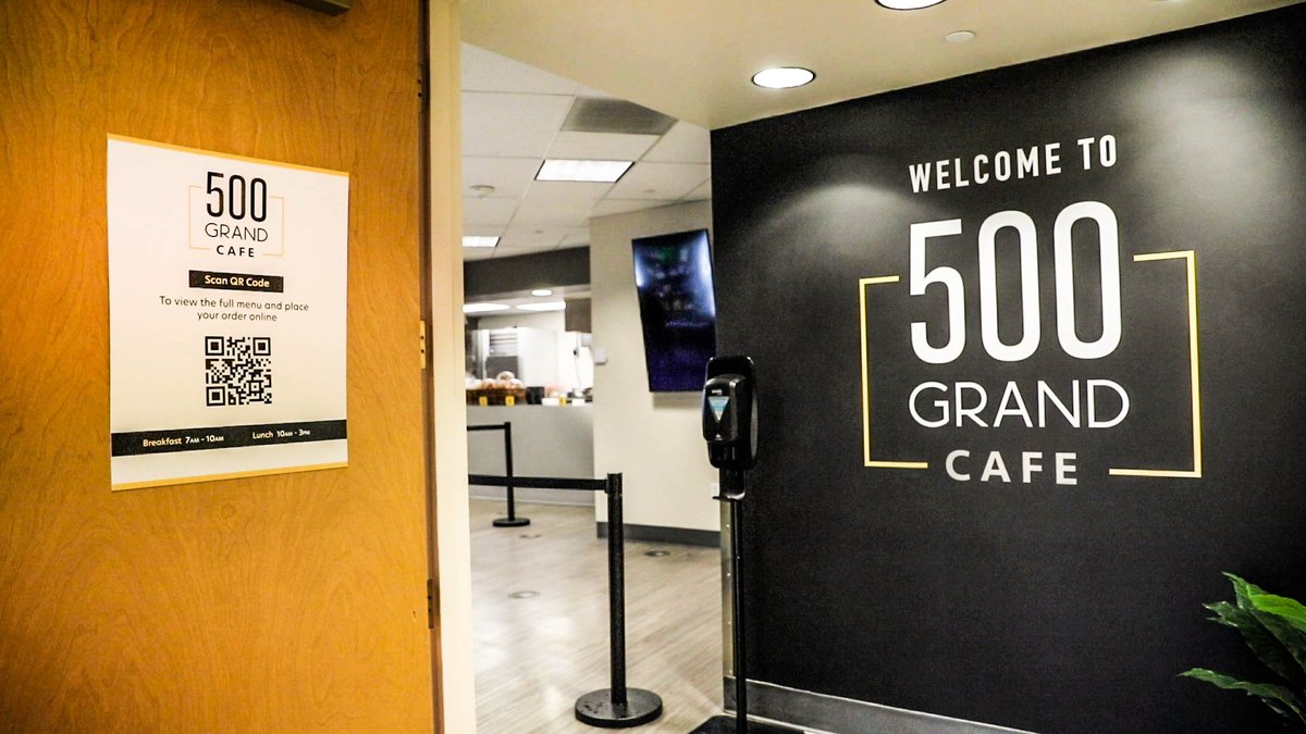 Are you looking for a healthy start to the new year 💪? Healthy doesn’t have to be boring—we have ever-changing weekly specials with good deals on soup and salad combos at 500 Grand Café located inside the Clark County Government Center. Stop by for lunch!

#lunch #foodie #health