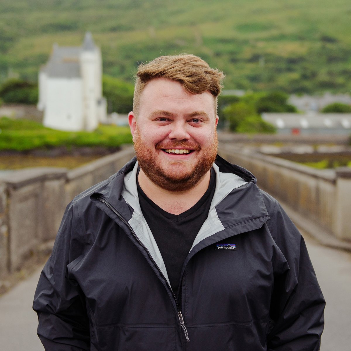RTEOne's tweet photo. We follow Kerry’s own @donie as he reports for @CNN  in the run up to the 2020 US Presidential Election and its aftermath with footage from the January 6th US Capitol attack

#Donie O’Sullivan: Capitol Man, tonight, 9.35pm https://t.co/sbY0krsRcv