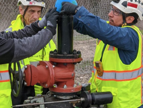 FreeseNichols's tweet photo. We enjoyed partnering with Lauren Kubin of @NTMWD and Stacie Sandmann of @PTLNews on this @UConOnline article about using state-of-the-art #technology to improve the district’s #wastewatertreatment pipeline system. https://t.co/GJ2gkYISgE https://t.co/m0EqblRNnb