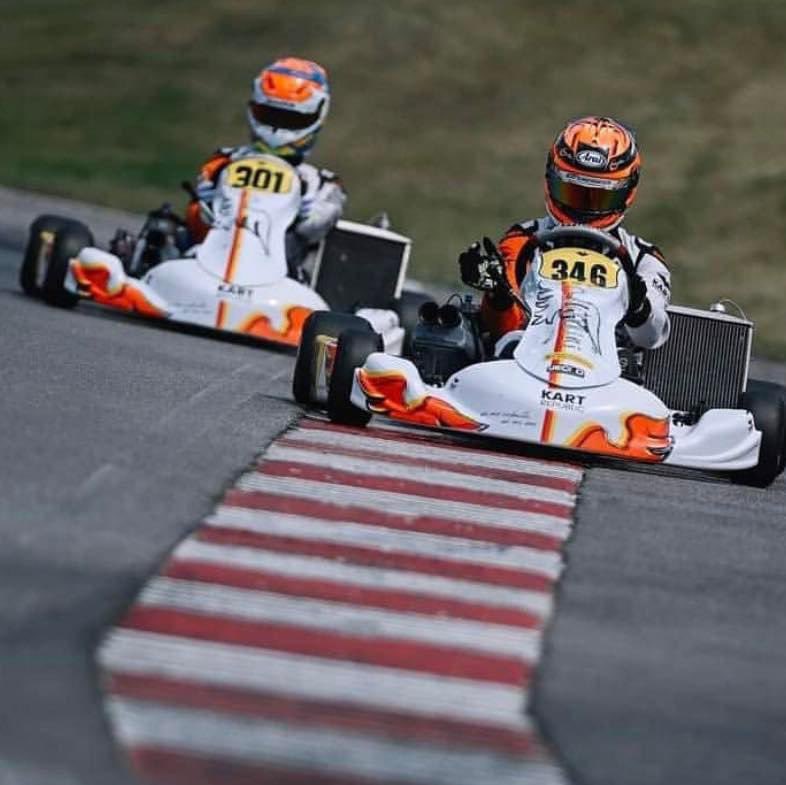 STREAM ON 🔴

La discipline vous intéresse ?
 Curieux de la découvrir ? 

Venez admirer le coup de volant de <a href="/Jaw_wsy/">Thomas Toulemonde</a> l’un des meilleurs pilotes français de #kartkraft ! 

Ça se passe juste ici ⬇️

twitch.tv/jawwsy