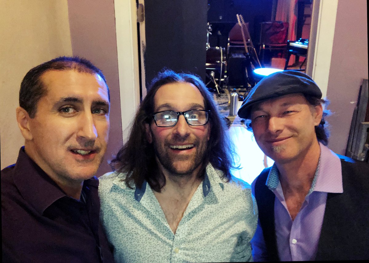 Arthur_Sadowsky's tweet photo. After the #NYE show in #Montpelier #VT - we look a bit excited 🤣💥 Very happy to play with super-talented #DaveKeller (not in pic) #JayGleason &amp; #IraFriedman 🎵

#sadowsky #sadowskybass #NYE2022 #musician #vermont #soulmusic #livemusic #music #blues #bluesmusic #gig #giglife https://t.co/MoSBxq8zVW