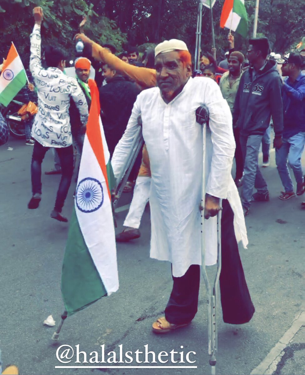 halalsthetic's tweet photo. #4january2020 found this 2 year old photo, Today there was a rally held at Necklace Road Hyderabad against the unconstitutional enforcement of NRC/CAA & there i found this chacha who inspite of being handicap joined us holding a flag & proved his love for the country #NONRC 🇮🇳 https://t.co/Zb2qrFhYoJ
