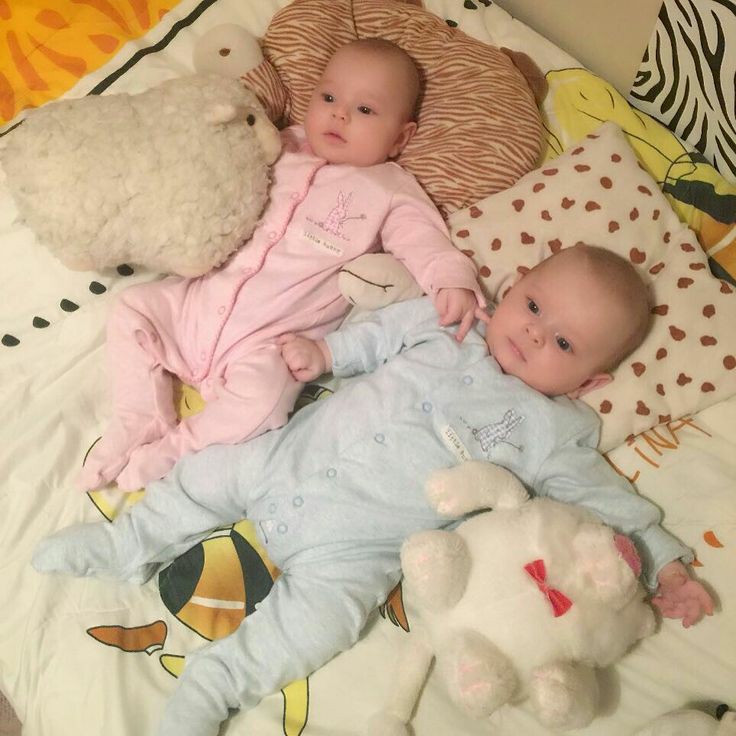 Charlie_bam23's tweet photo. Penny and Danny 💚💖 https://t.co/LuHm5Zli4i