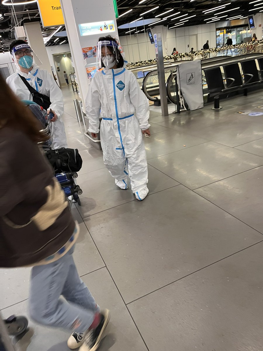saminman75's tweet photo. Safety first guys #CVD19 #Chyna https://t.co/UvCDkg7dBf