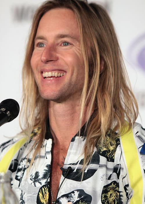 Happy Birthday to Greg Cipes     