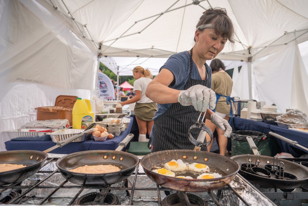 Jennifer Naylor of Sussex Farm is one of many Charlottesville-area farmers' market vendors with a passion for local food. On Saturday mornings at IX Art Park, she brings traditional Korean food to locals and visitors alike. Read more on our blog: bit.ly/3mRBQJm