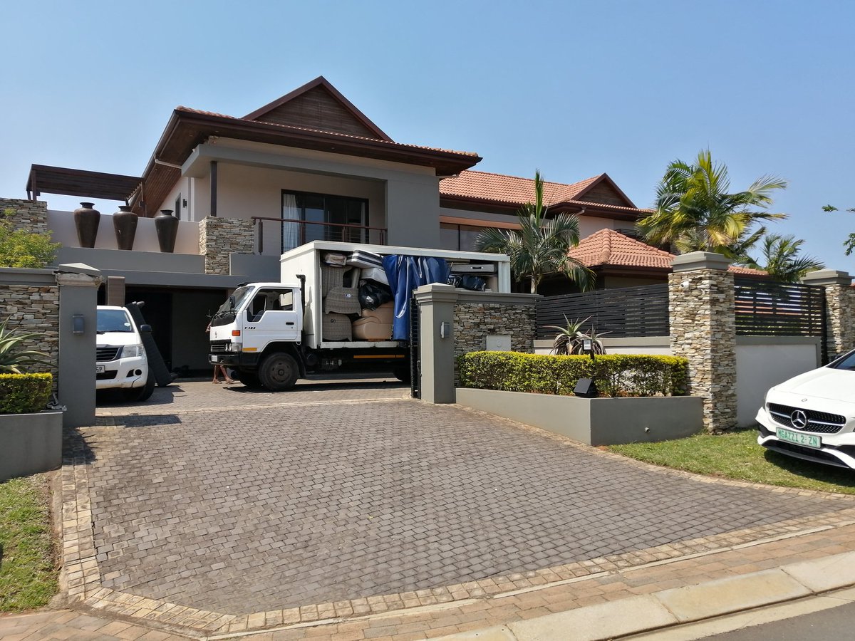 goddz_'s tweet photo. 4 Ton Curtan Side Truck for Hire,
Contracting, Subacontracting, Furniture Removal, Warehouse Deliveries etc
Contact:
CCTV
RT🙏 https://t.co/rezpmZAt8S