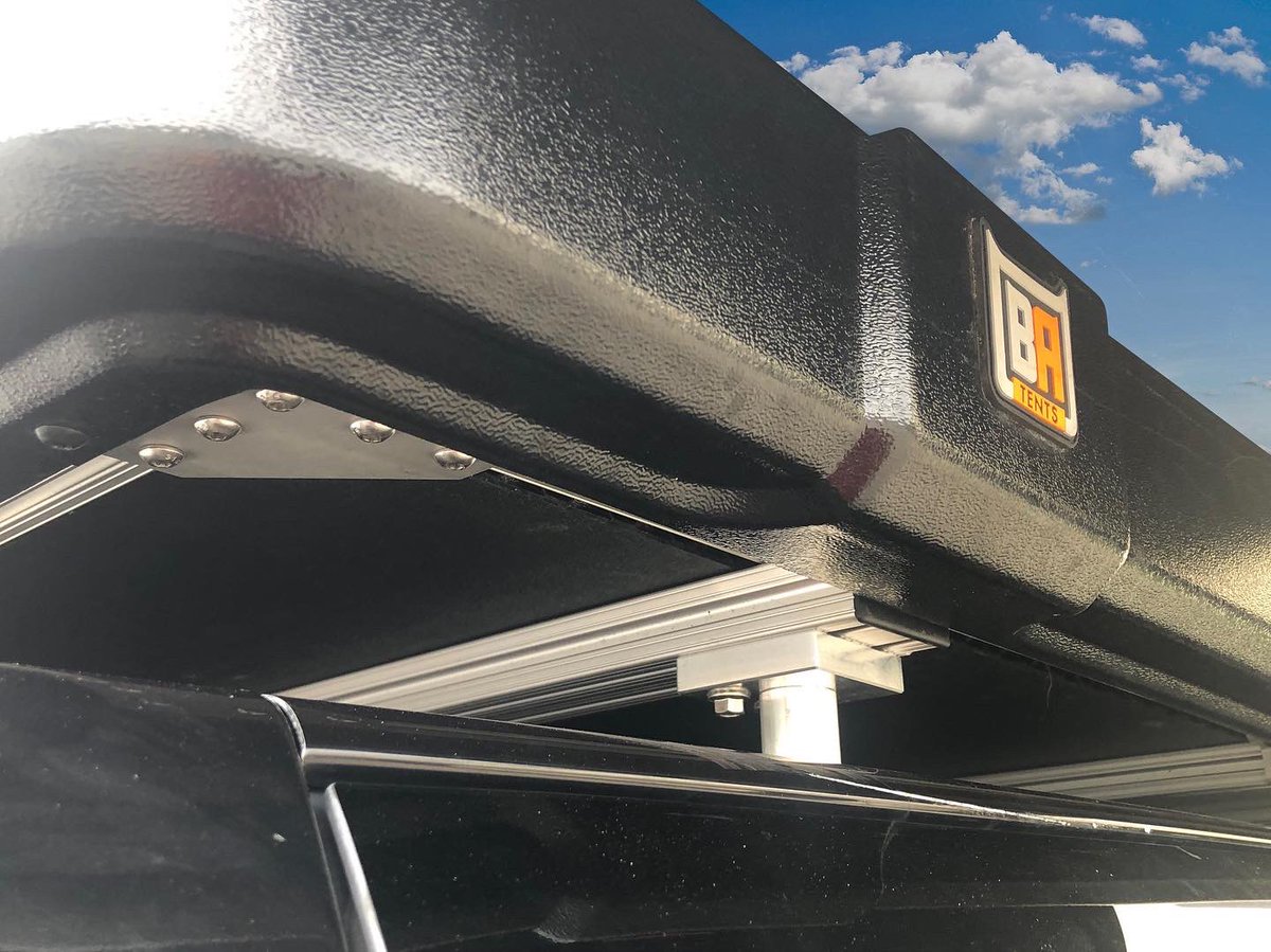 BA_Tents's tweet photo. An extended journey of fun with some friends is like…the best👍

#overland #overlanding #offroading #offroad #goodtimes #jeep #jeepwrangler #jeepnation4x4 #adventuretime #explorepage #lr #fordbronco #fordbroncos #explore #lr3 #landroverdefender #landrover #landroverusa https://t.co/sLY942HnEK