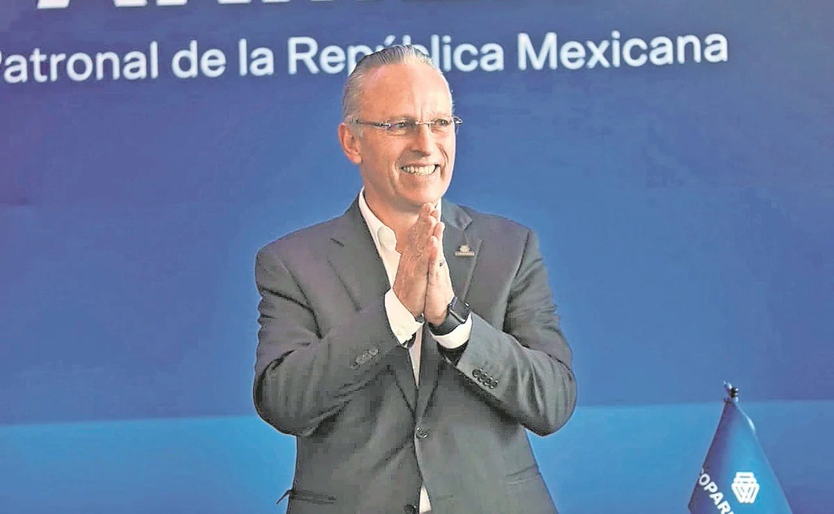 BlackIND_ICCS's tweet photo. Es hora de cambiar y hacer que 2022 sea un año positivo; está en nuestras manos aprovechar las oportunidades que toda crisis ofrece. En esta #SeñalCoparmex analizaremos soluciones en busca de un mejor futuro👇 https://t.co/Fwjx1dwJc4 @BLACKIND7 @BLACKIND6 @BlackIND5 https://t.co/hAlI8liGpy