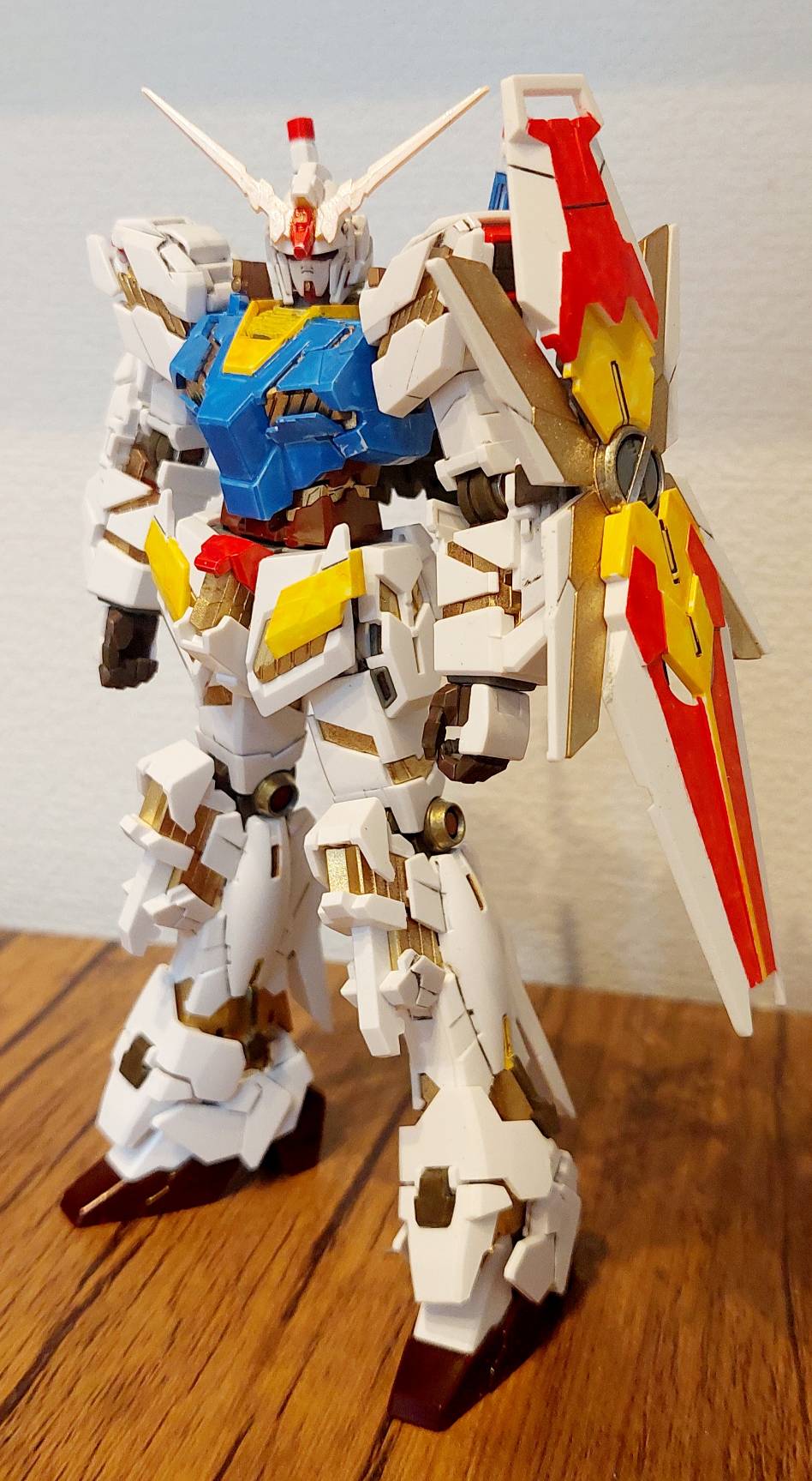 黒野ろぅ ヽ ﾉ Rt Gnpr Jncn Rx 0ユニコーンガンダムをrx 78 2ガンダム風にガンダムマーカーで塗装 アムロ専用ユニコーンガンダムをイメージしました ガンプラ ガンプラ女子 ガンプラは自由だ T Co R6g9mqugmc Twitter