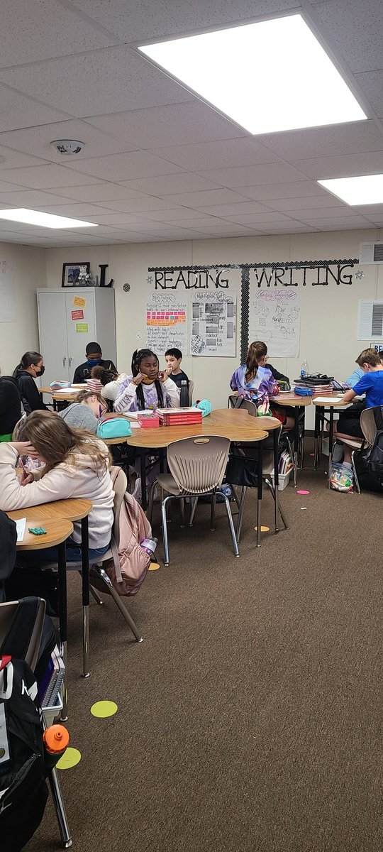 BESLidey's tweet photo. My readers are back...love seeing my students 

#bengalpride
#5grade https://t.co/WFOcDohCck