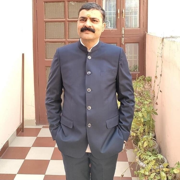 ikdsharma's tweet photo. #NewProfilePic https://t.co/8YpcTHK5yi
