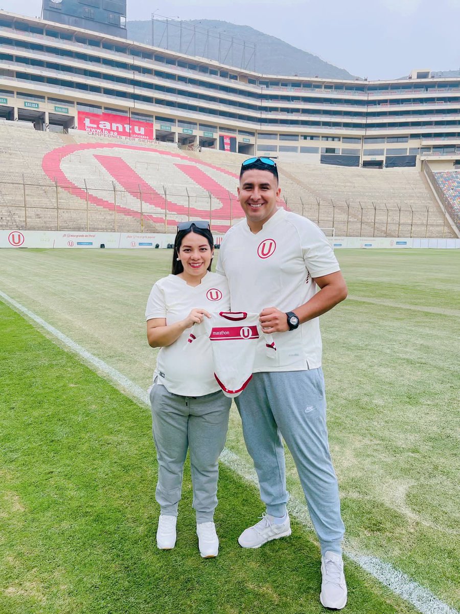 KiaraDays's tweet photo. Este año no podré acompañarte, pues un hincha más viene en camino 👶🏻.  (U) #YdaleU https://t.co/OvOWsJxA6b