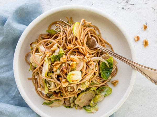 EatRight_NJ's tweet photo. Get your water boiling because today is National Spaghetti Day🍝!! Here is a fun and easy recipe for a Whole-Grain Pasta with Brussels Sprouts and... @djblatner @nnc_tableforone
https://t.co/8P02zgKjKC

#spagetti #health #NJAND #eatright #healthyliving #health #dietitians #recipe https://t.co/npeV1phokv