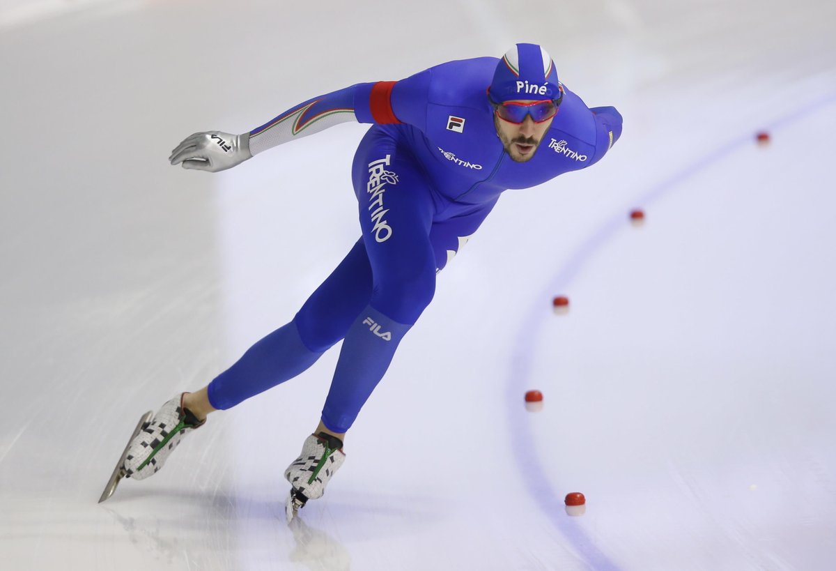 Coninews's tweet photo. Prove generali di Olimpiadi a Heerenveen. ⛸️
Dal 7 al 9 gennaio sul ghiaccio della Thialf andranno in scena i Campionati Europei di pattinaggio pista lunga. In gara anche dieci azzurri. Forzaaaaa! 💪💙
👉 https://t.co/KcJmBzDBYE
#EuroSpeed #SpeedSkating @fisg_it https://t.co/Km4Kd1ksFg