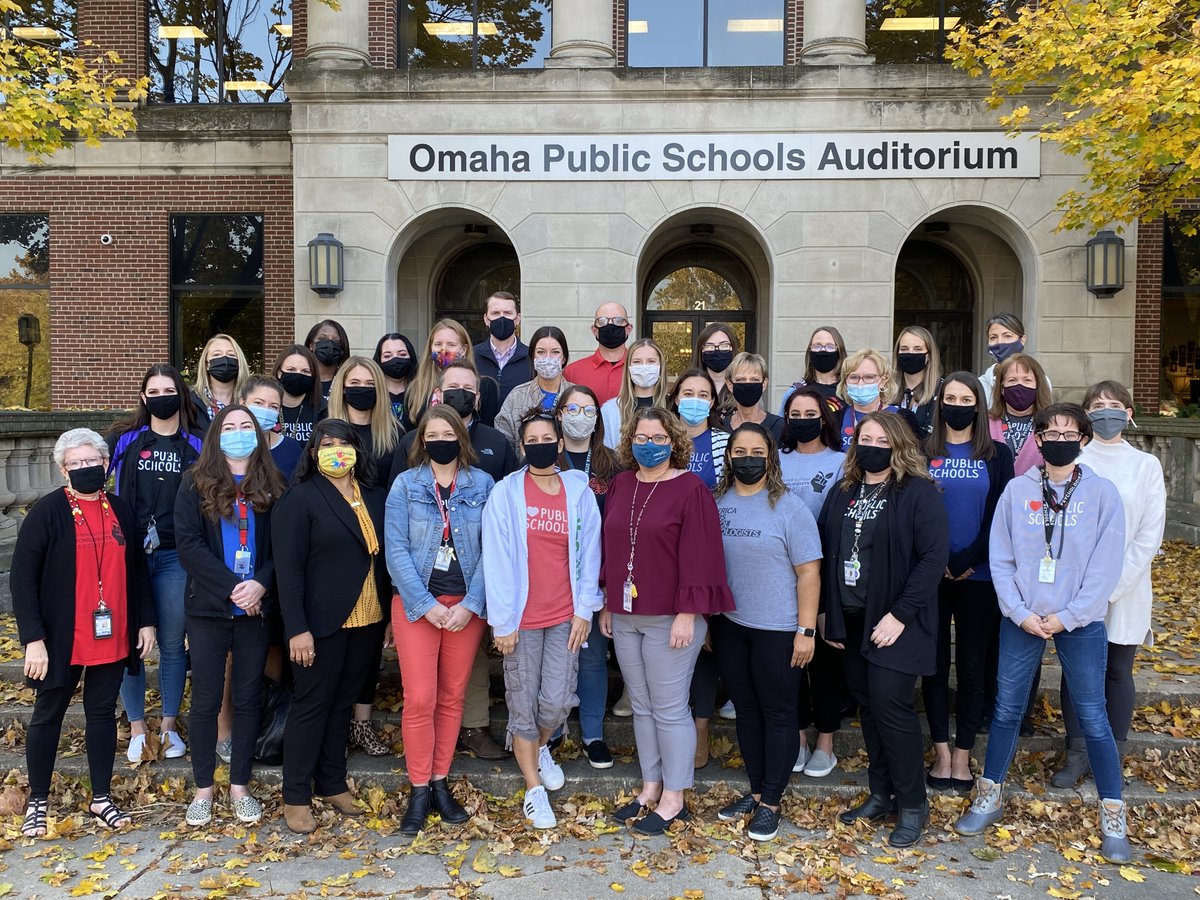 OmahaPubSchool's tweet photo. Each year, the OPS School Psychologists adopt a family through the @salarmyomaha Adopt-A-Family Radiothon. This year, the group adopted a family of 9 &amp; 2 seniors. Thank you for making a positive impact throughout the community! #OPSProud https://t.co/8EV9Y1YFo5