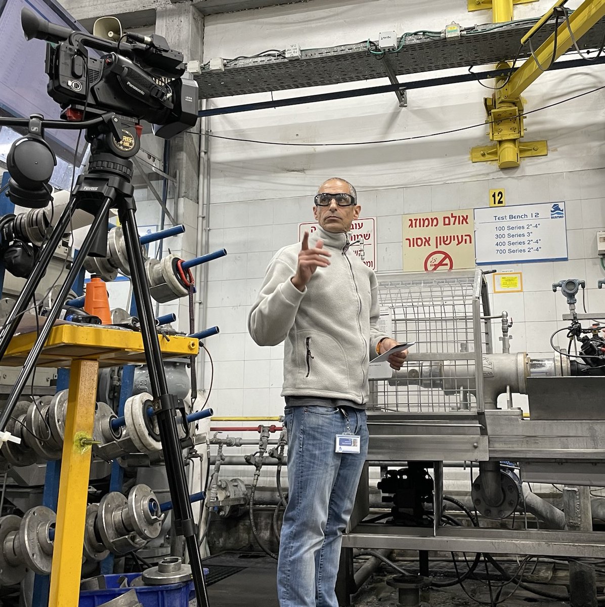 BERMADValves's tweet photo. This #PressureReducingValve with a #RemoteCommand will be installed in Peru. Tested at BERMAD's test bench facility, The 100 Series composite valve presents a high regulation performance at low flow conditions. Click photos to see our team capturing footage of the test >> https://t.co/Qmca5eBwAA