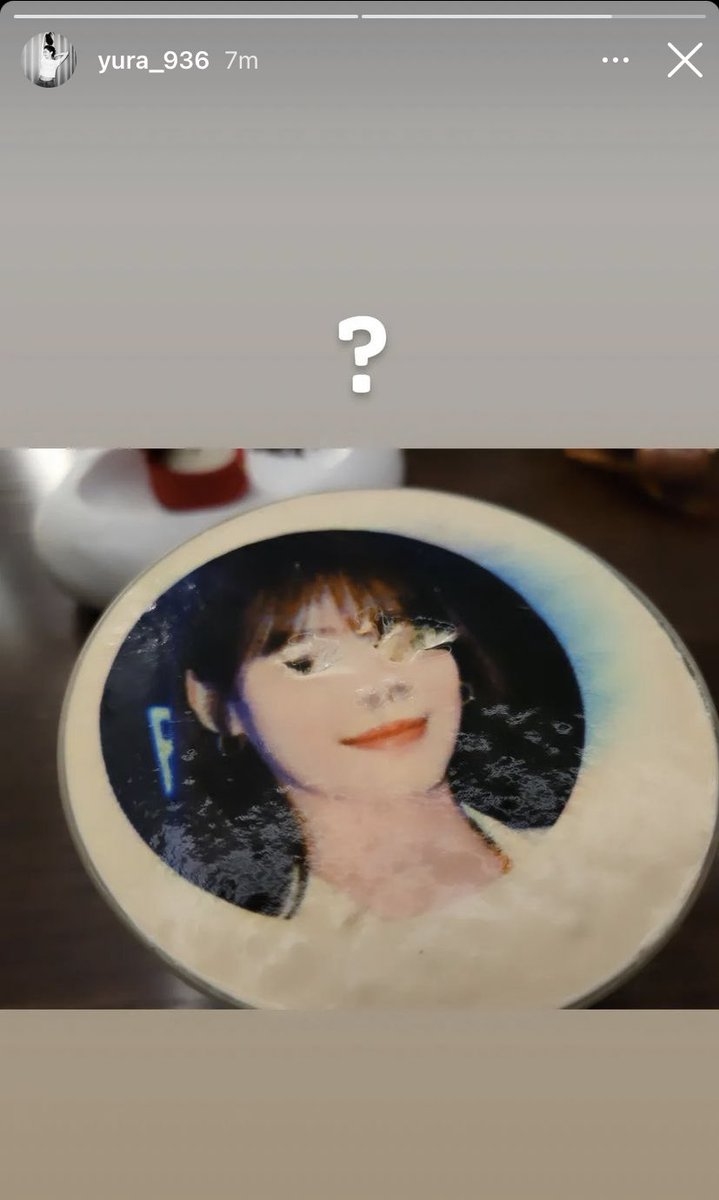 HourlyYura's tweet image. Yura_936 instagram story update

"Kya❤️❤️"
"?"

#유라 #GirlsDay #KimYura #Yura
