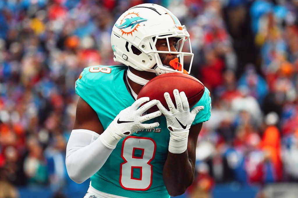 PFF_Dolphins's tweet photo. Jevon Holland: PFF’s highest graded Safety since Week 9 (89.8) 😎 https://t.co/QYiOTdZg5G