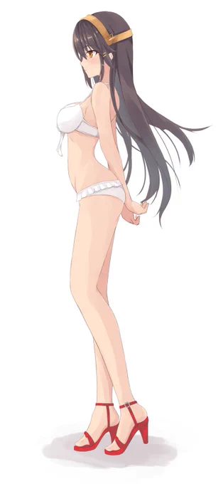 冬コミで水着modeのフィギアを頂いたので苦手な横向きを練習してましたが・・・榛名のスタイル凄いな・・・ 